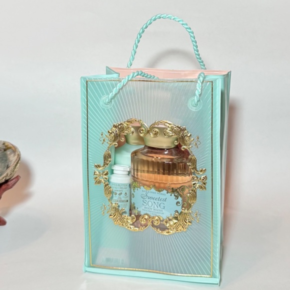 SWEETEST SONG Gift Set - Picture 3 of 5